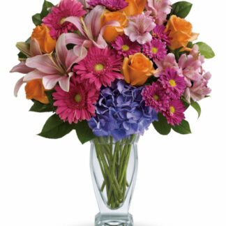 Elegant Designer's Choice Fresh Vase