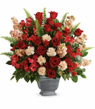Teleflora's Bold Tribute Bouquet
